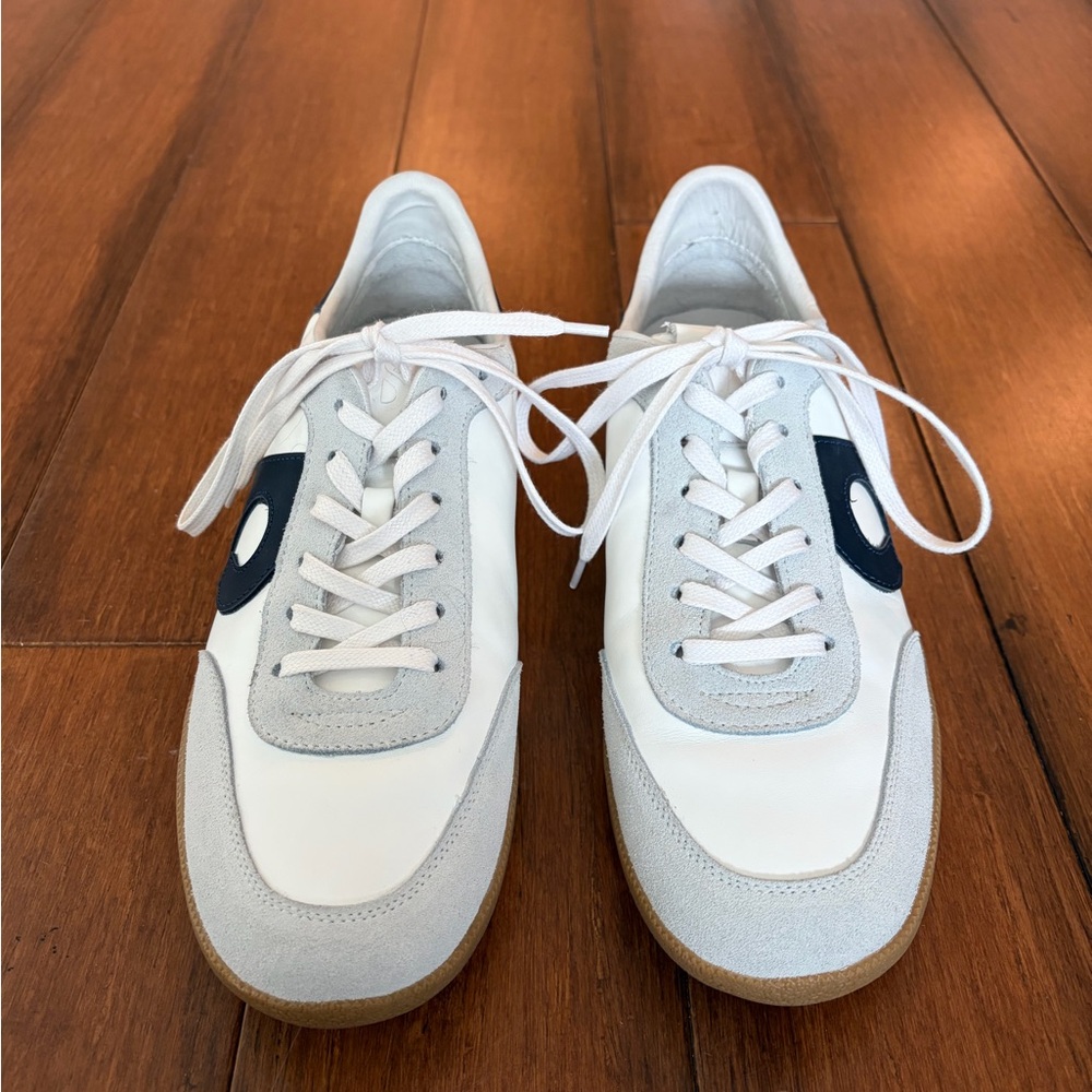 Men’s Beckett Simonon White and Navy Sneakers -Size 9 - Picture 2 of 9